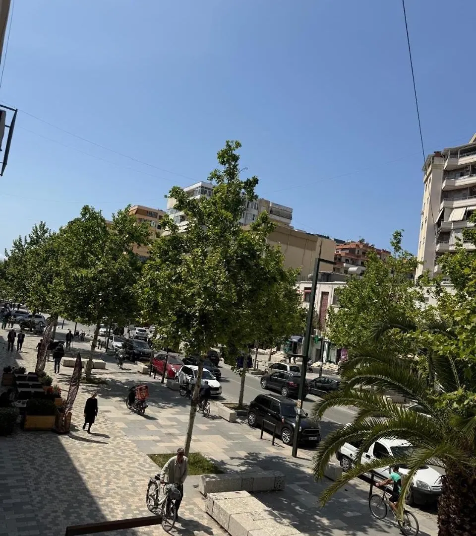 Apartment Heart Of Vlore Walk To Beach